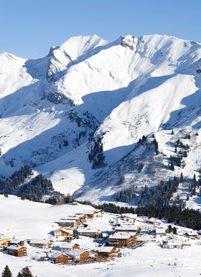 SNOWBOUND SPLENDOUR IN AUSTRIA