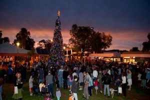 Alice-Springs-Christmas-Car