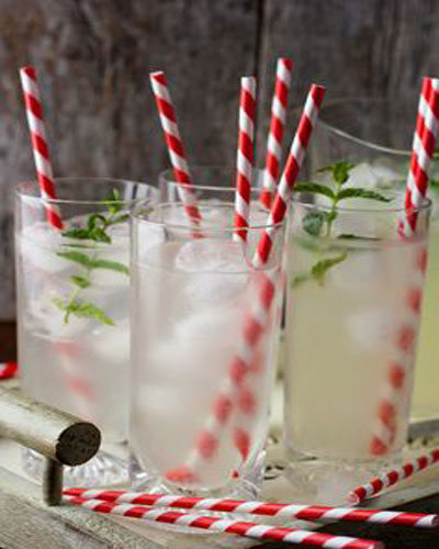 candy-cane-drink-straws