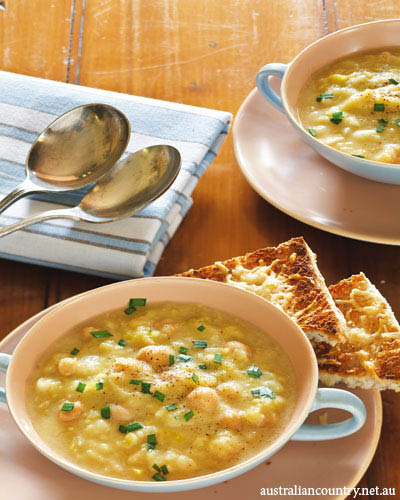 leek and chickpea soup