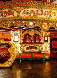 Carousel Collector