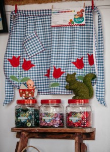 apron collector - Australian Country