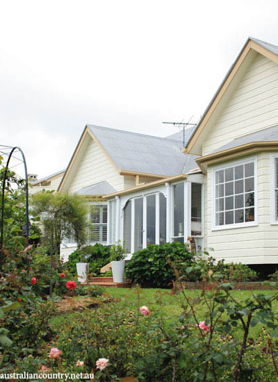 MOUNTAIN HIGH HINTERLAND HOME
