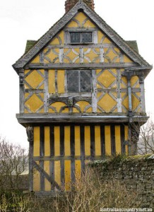 EATING-THROUGH-ENGLAND’S-GREEN-AND-PLEASANT-LAND