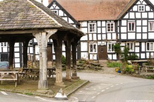 EATING-THROUGH-ENGLAND’S-GREEN-AND-PLEASANT-LAND