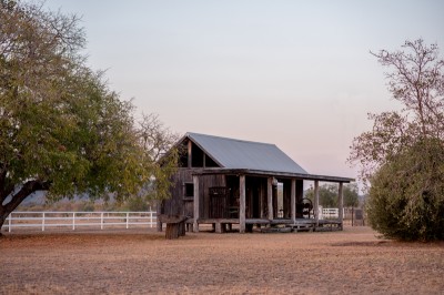 Barfield outback shed