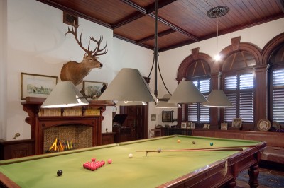 alice and andrew duncan clare valley pool room