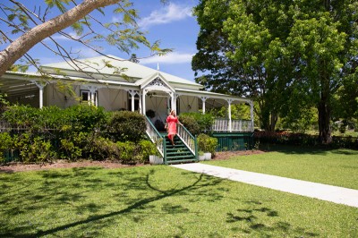simone williams hillview homestead