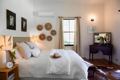 simone williams hillview homestead bedroom